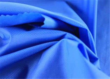 China Tela impermeável do tafetá azul, tela de nylon confortável do tafetá da sensação 70d da mão fornecedor