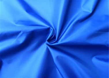 China Poliéster azul sensação confortável tecida da mão do tafetá da contagem do fio da tela 190T fornecedor
