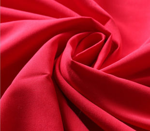 China tela vermelha do Spandex de rayon do poliéster 230T, tela da malha do jérsei para o vestuário fornecedor